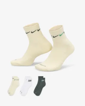 Everyday Plus Cushioned Training Ankle Socks (3 Pairs)