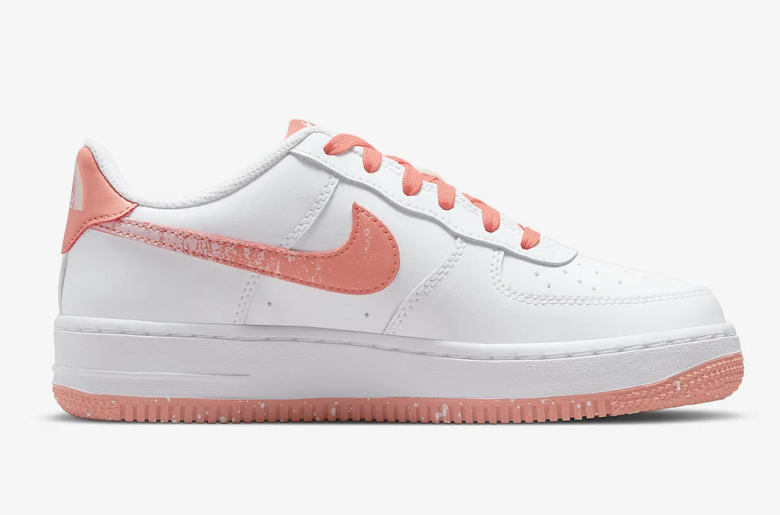 Nike Kid's Air Force 1 LV8 Shoes - White / Light Madder Root / Aura