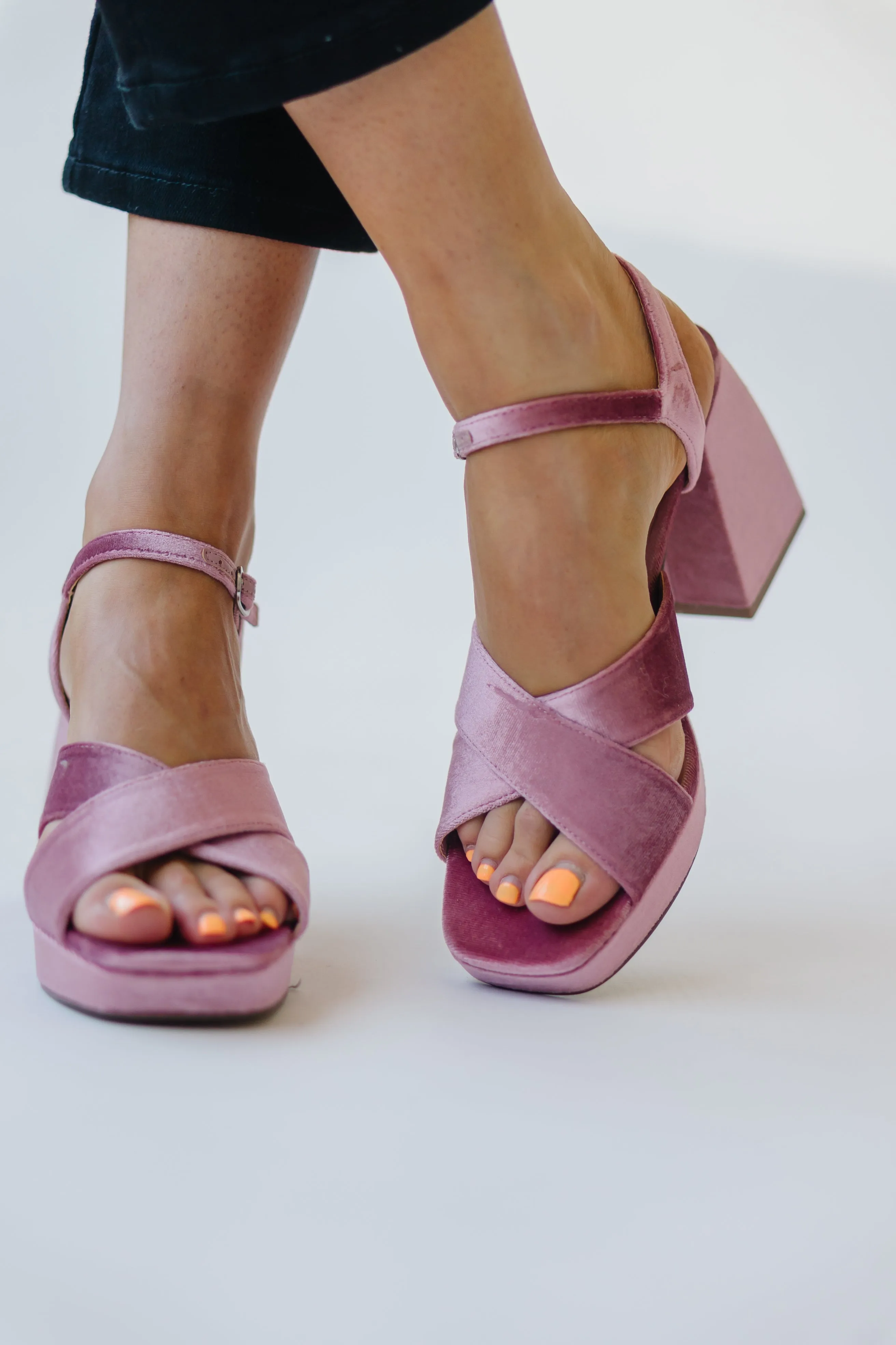 The Robin Velvet Heel in Rose